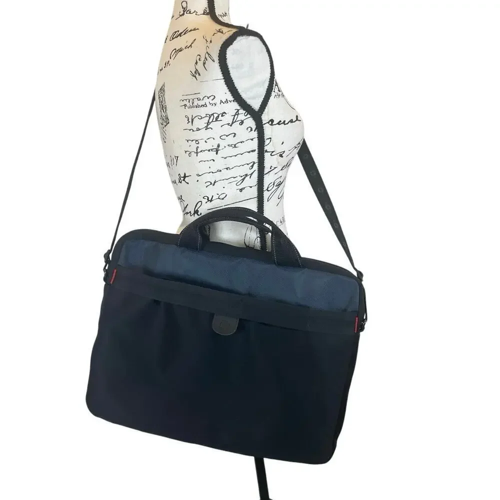 SWISSGEAR WENGER SHERPA LAPTOP‎ BAG 17’ PADDED ADJUSTABLE STRAP VERSATILE